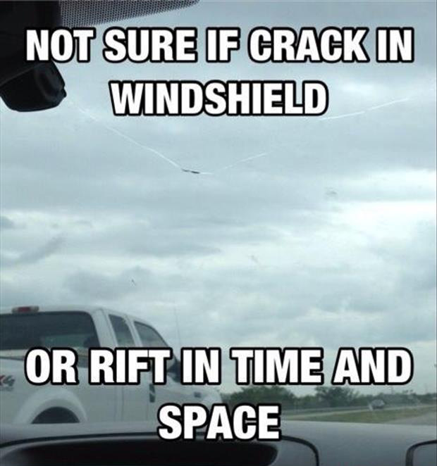 WindshieldCrack